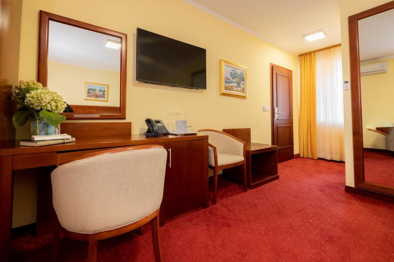 Villa Riva Makarska Eksteriør billede