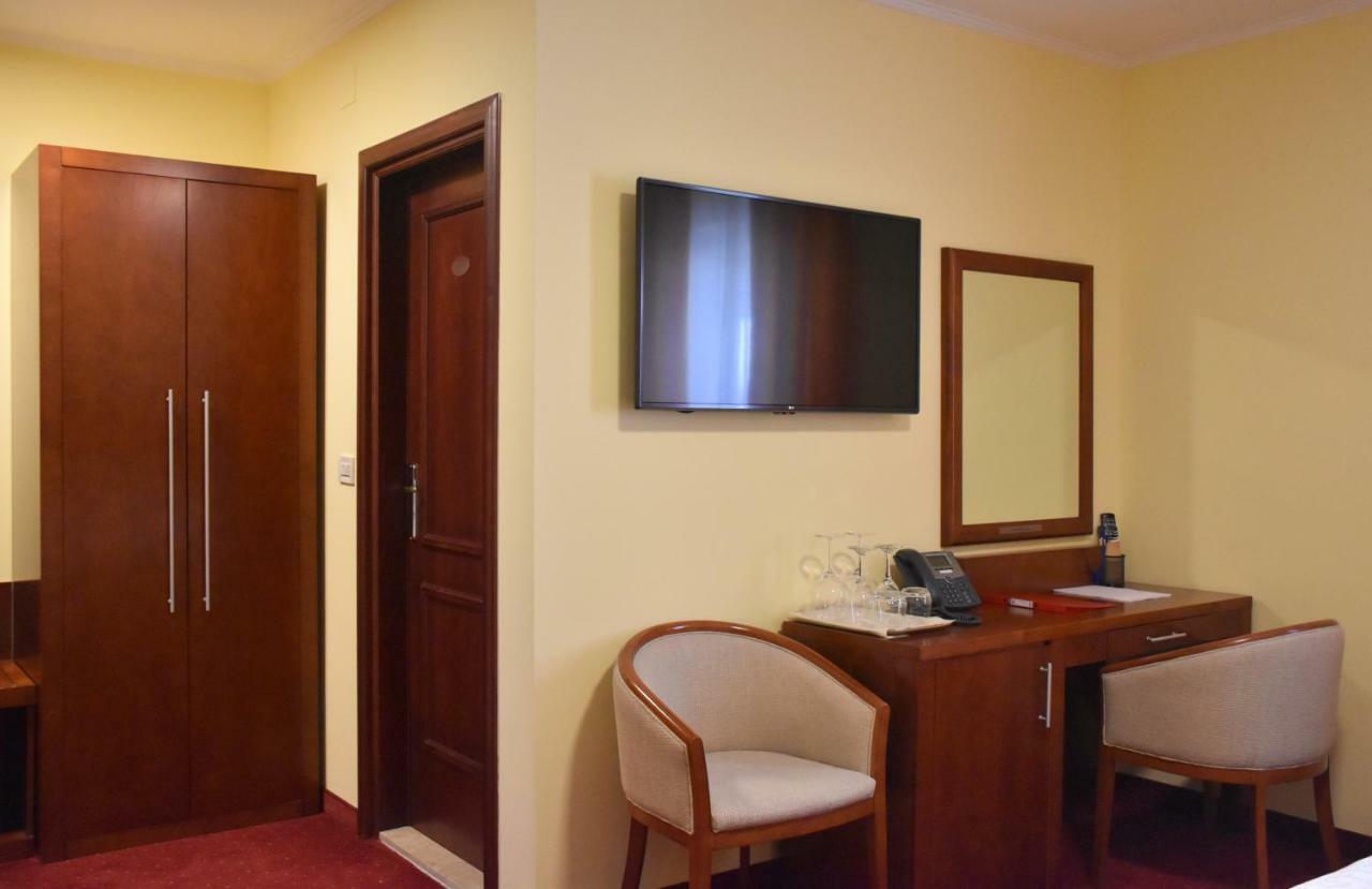 Villa Riva Makarska Eksteriør billede