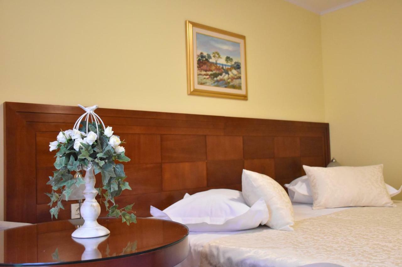 Villa Riva Makarska Eksteriør billede